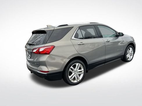 Used 2018 Chevrolet Equinox Premier image 5
