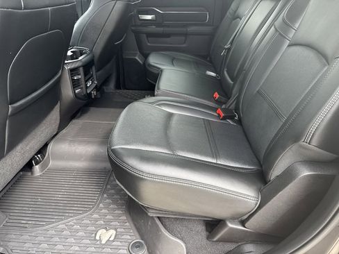 Used 2024 RAM 2500 Rebel w/ Towing Technology Group image 25