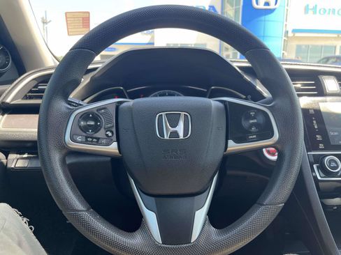 Used 2018 Honda Civic EX image 16