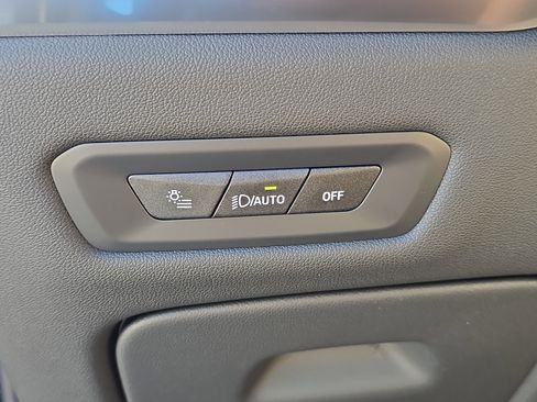 New 2026 BMW X5 xDrive50e w/ M Sport Package image 31