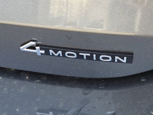 New 2026 Volkswagen Tiguan SE AWD/4WD image 14