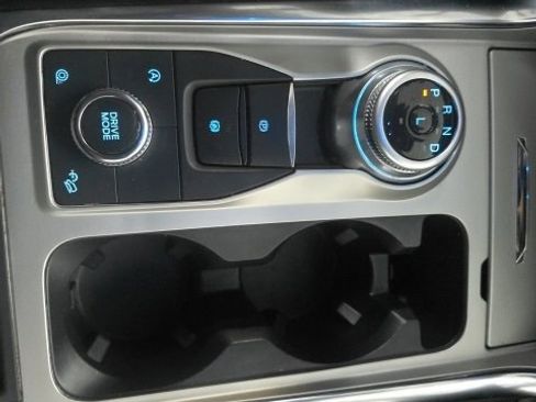 Used 2023 Ford Explorer XLT w/ Equipment Group 202A image 24