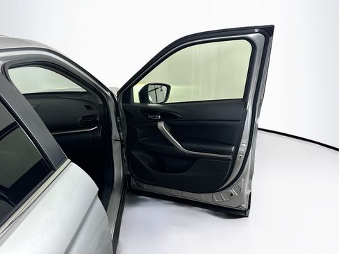 Used 2024 Mitsubishi Eclipse Cross SE AWD/4WD image 34