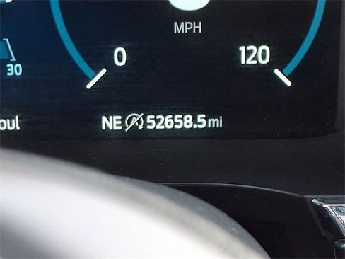 Used 2021 Ford F150 Lariat w/ Equipment Group 502A High image 22