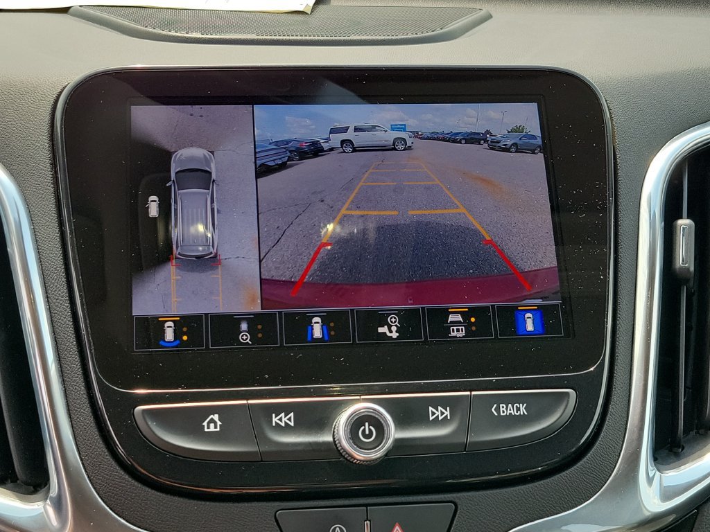 Used 2024 Chevrolet Equinox Premier AWD/4WD image 24