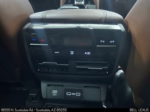Used 2022 Acura MDX w/ Technology Package AWD/4WD image 16