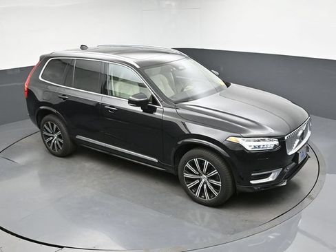 Used 2023 Volvo XC90 B6 Plus w/ Protection Package Premier AWD/4WD image 18