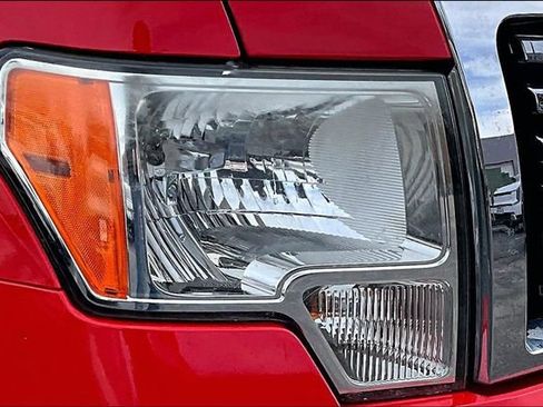 Used 2012 Ford F150 XLT w/ XLT Chrome Pkg image 25