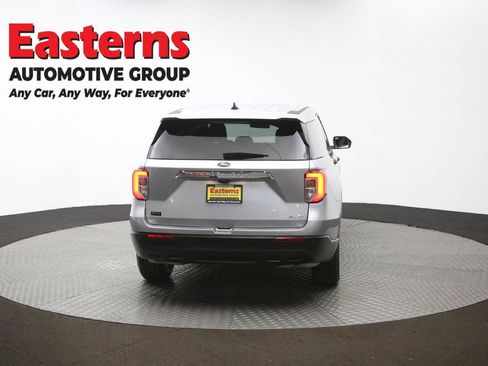 Used 2024 Ford Explorer 4WD image 36
