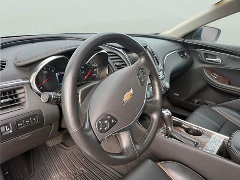 Used 2015 Chevrolet Impala LTZ image 14