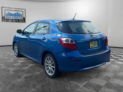 Used 2009 Toyota Matrix FWD image 3