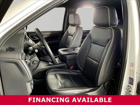 Used 2024 Chevrolet Tahoe Premier AWD/4WD image 21