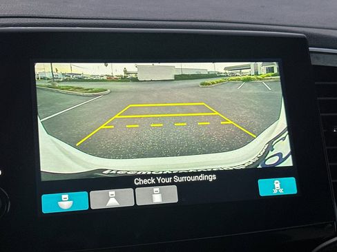 Used 2022 Honda Pilot Sport image 21