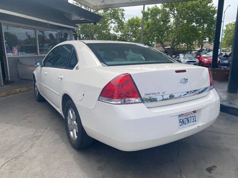 Used 2006 Chevrolet Impala LT w/ Preferred Equipment Group FWD image 6