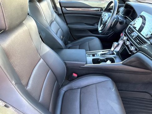 Used 2022 Honda Accord Sport image 10
