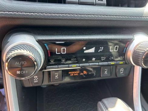Used 2022 Toyota RAV4 XLE Premium FWD image 26