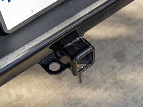 Used 2024 Chevrolet Silverado 1500 ZR2 w/ Technology Package image 17