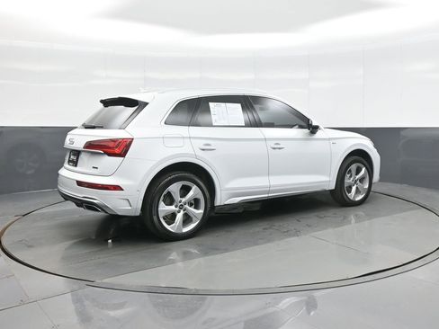 Used 2022 Audi Q5 2.0T Prestige w/ Prestige Package image 7