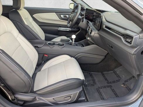 Used 2024 Ford Mustang GT Premium w/ GT Performance Package image 18