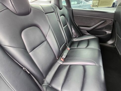 Used 2021 Tesla Model 3 Standard Range Plus image 20