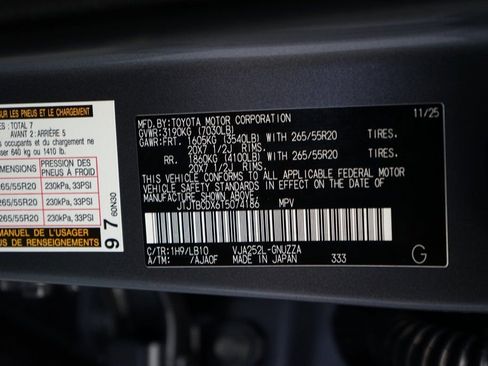 Used 2026 Lexus GX 550 w/ Accessory Package (2T) image 32