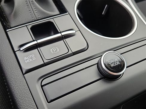 Used 2023 Kia K5 LXS image 16