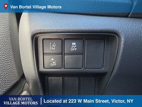 Used 2020 Honda CR-V LX image 16