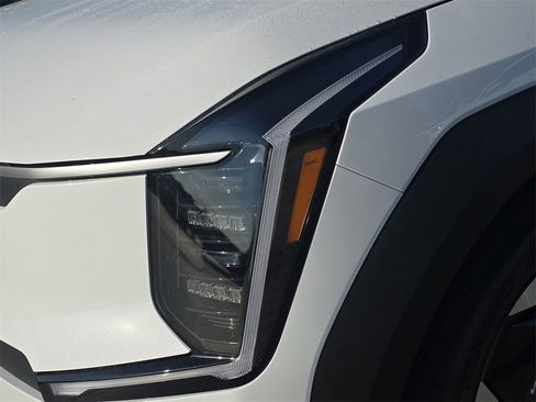 New 2026 Kia EV9 Wind image 10