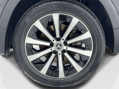 Used 2021 Mercedes-Benz GLB 250 w/ Premium Package image 51