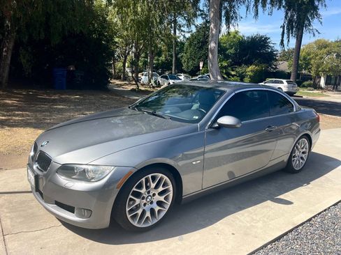 Used 2009 BMW 328i Convertible RWD image 8