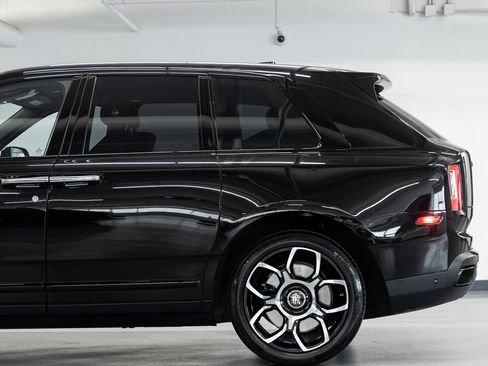 Certified 2024 Rolls-Royce Cullinan Black Badge w/ Driver's Package AWD/4WD image 14