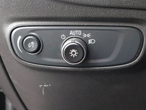 Used 2024 Chevrolet Equinox LT AWD/4WD image 17