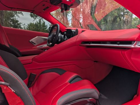 Used 2023 Chevrolet Corvette Stingray Premium Conv w/ Z51 Performance Package RWD image 14