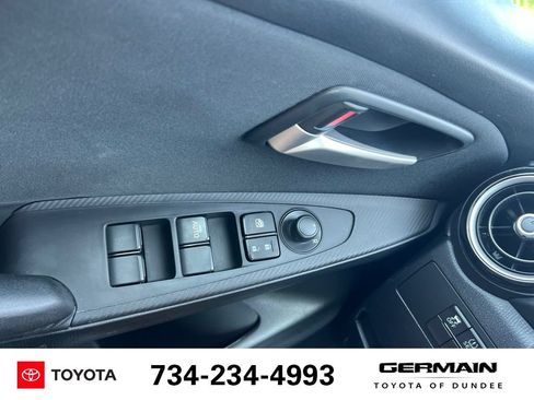 Used 2020 Toyota Yaris LE FWD image 23