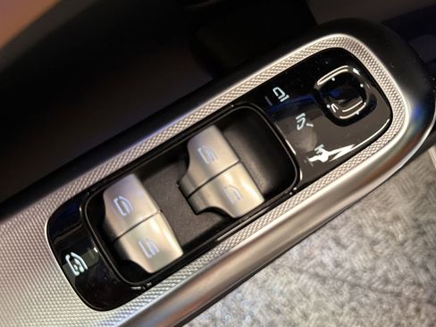 New 2026 Mercedes-Benz E 350 Sedan image 18