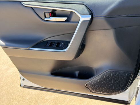 Used 2024 Toyota RAV4 XSE image 12