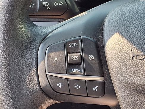 Used 2020 Ford Escape SE FWD image 16