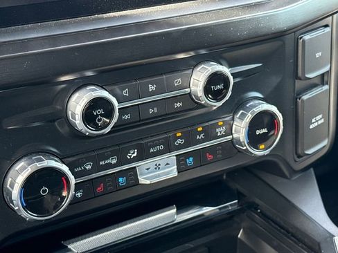 Used 2023 Ford F250 Lariat w/ Chrome Package AWD/4WD image 26