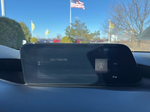 Used 2025 MAZDA MAZDA3 s image 19