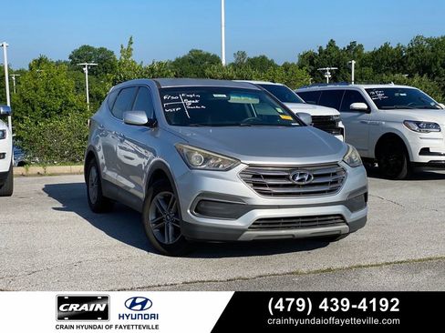 Used 2018 Hyundai Santa Fe Sport FWD image 1