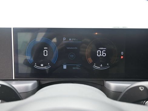 Used 2024 Hyundai Sonata SEL FWD image 11