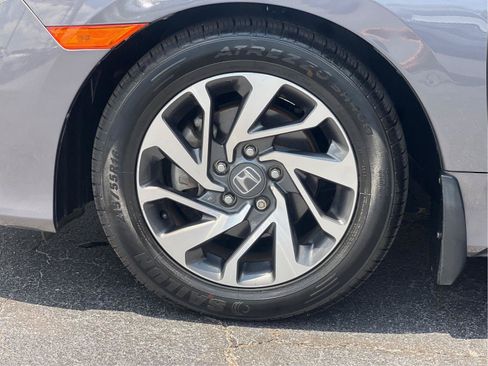 Used 2016 Honda Civic EX image 26