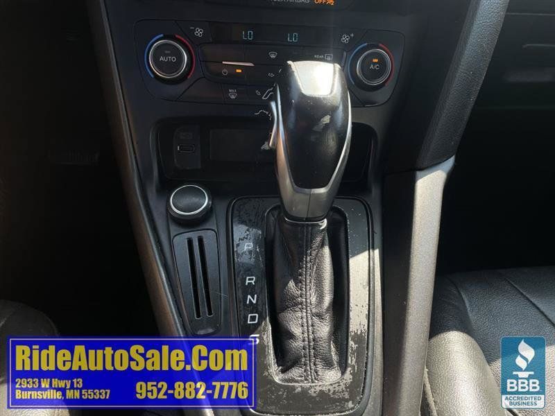 Used 2016 Ford Focus SE w/ Equipment Group 201A FWD image 18
