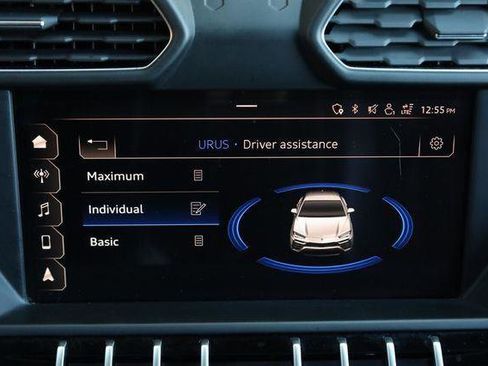 Used 2019 Lamborghini Urus AWD/4WD image 40