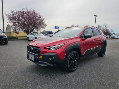 Used 2024 Subaru Crosstrek 2.5i Wilderness w/ Crosstrek Mirror Package AWD/4WD image 3