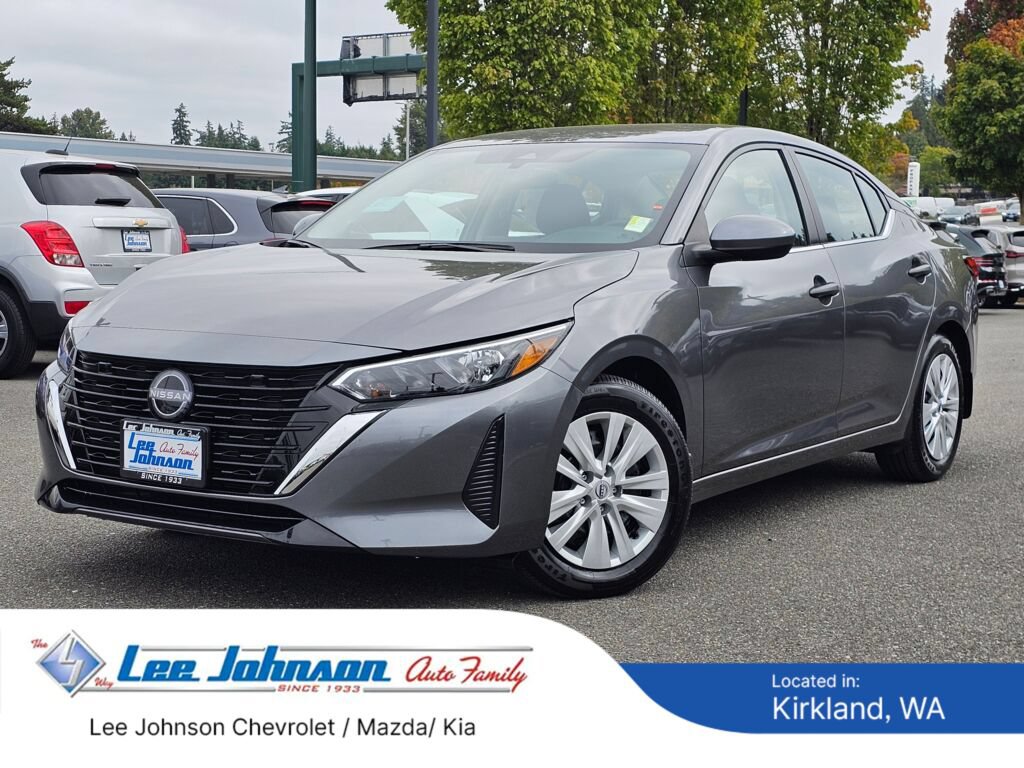 Used 2025 Nissan Sentra S FWD image 1