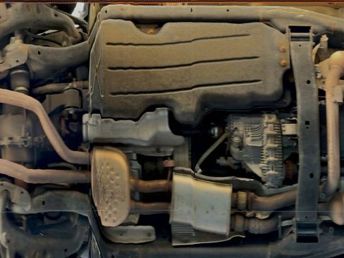 Used 2013 Land Rover LR4 HSE image 10