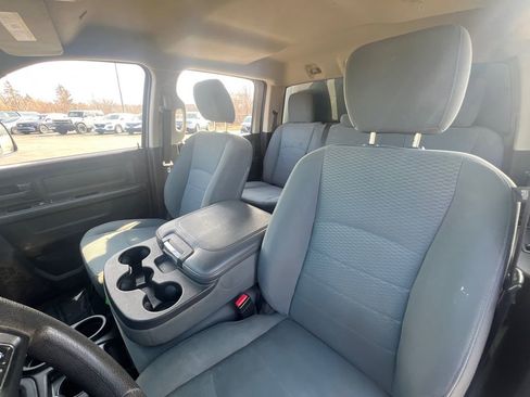 Used 2018 RAM 2500 Tradesman w/ Chrome Appearance Group image 22