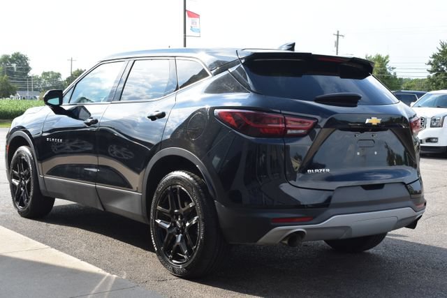 Used 2023 Chevrolet Blazer LT w/ Driver Confidence Package FWD image 14