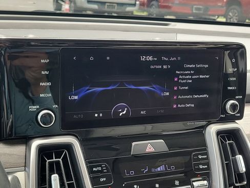 Used 2022 Kia Sorento EX w/ Panoramic Sunroof Package FWD image 24